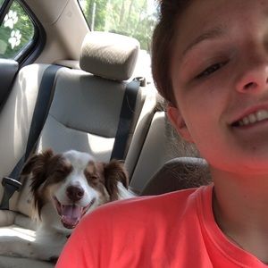 Meet your Posher, Cierra